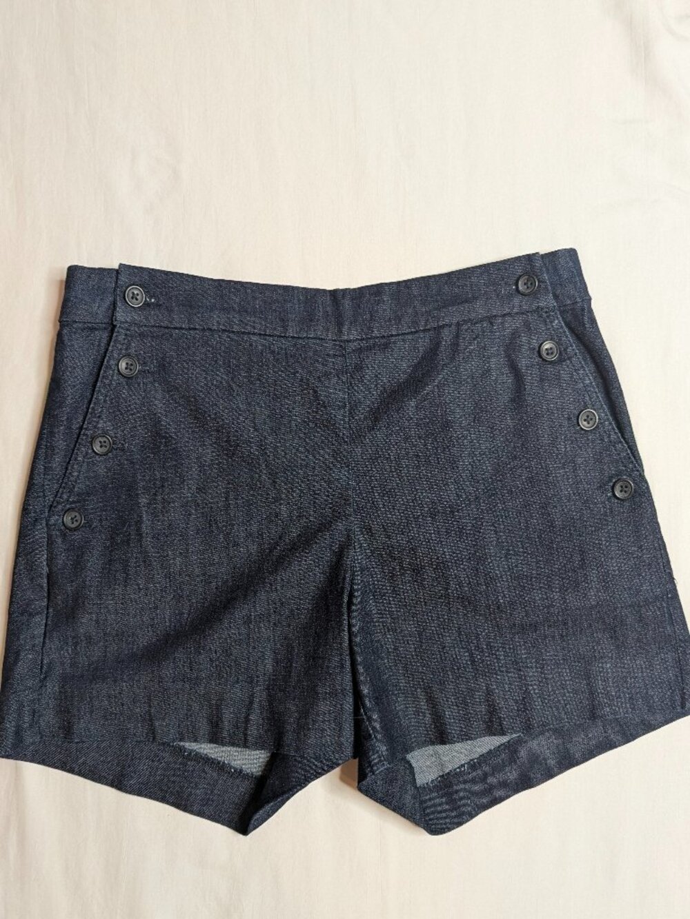 Banana Republic Women's Dark Wash Jean Shorts, Size 27/4